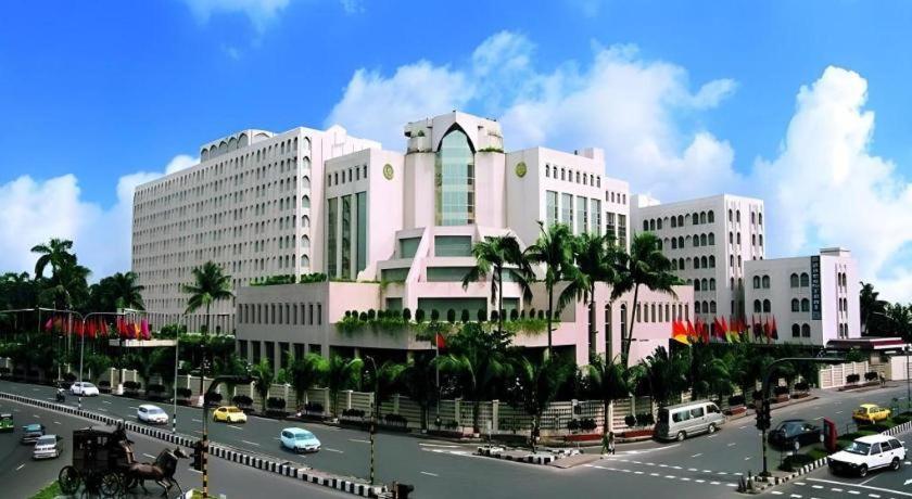 Hotel Ruposhi Bangla داكا المظهر الخارجي الصورة